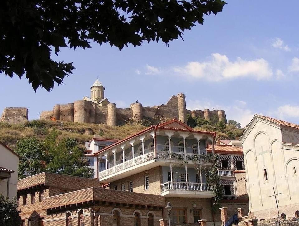Q&B House Hotel Tbilisi ภายนอก รูปภาพ