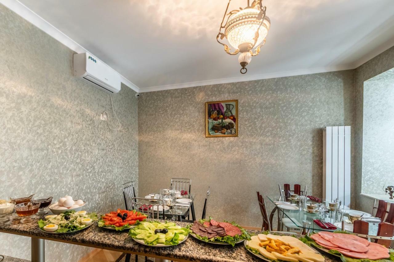 Q&B House Hotel Tbilisi ภายนอก รูปภาพ