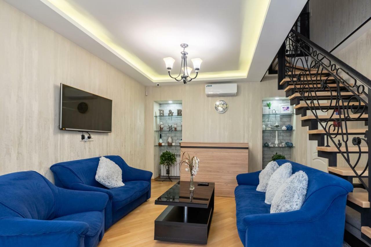 Q&B House Hotel Tbilisi ภายนอก รูปภาพ