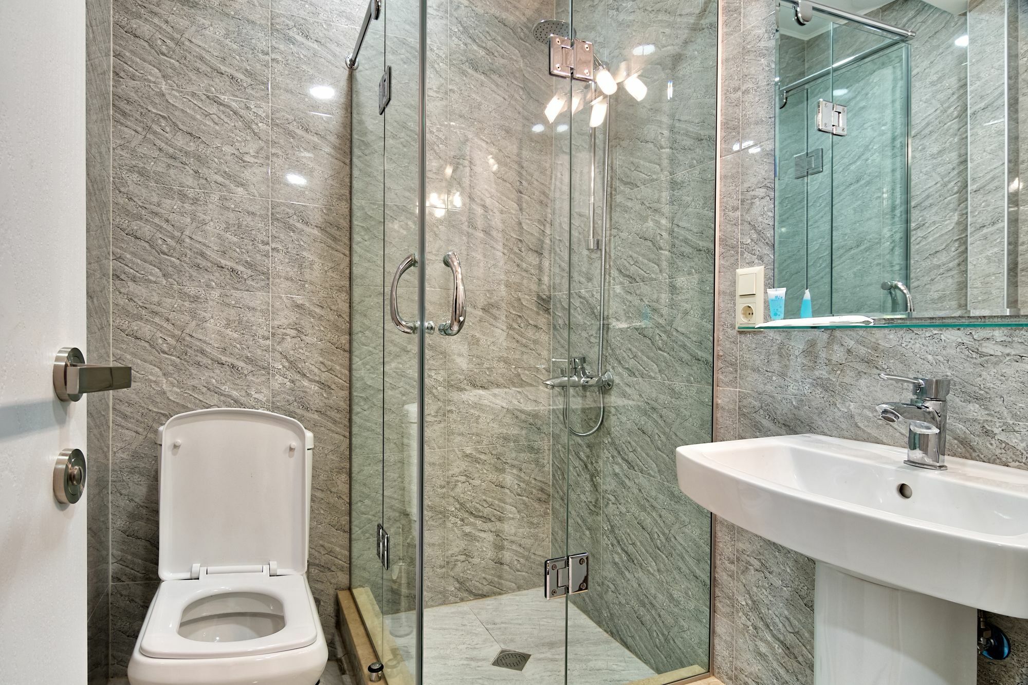 Q&B House Hotel Tbilisi ภายนอก รูปภาพ