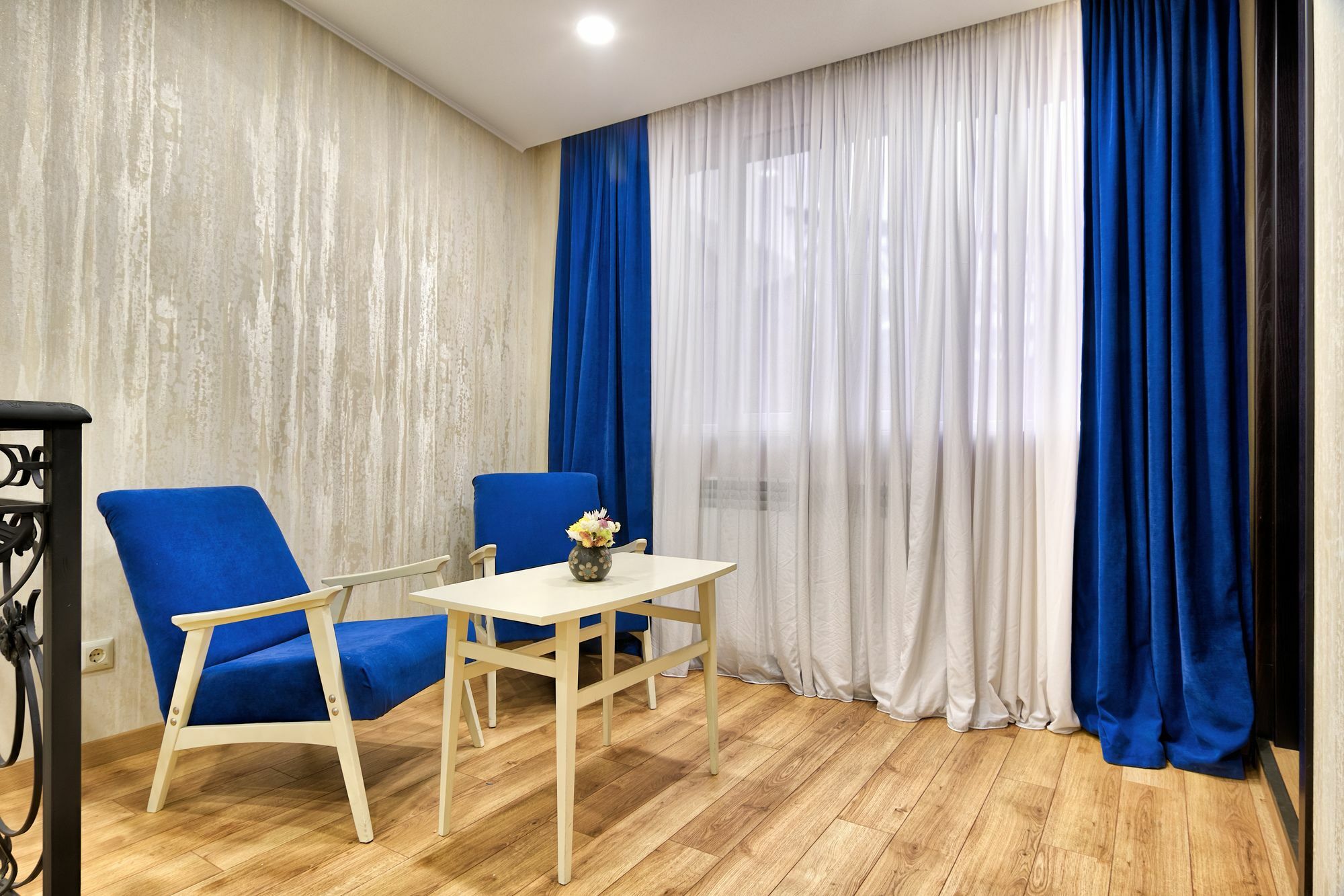 Q&B House Hotel Tbilisi ภายนอก รูปภาพ